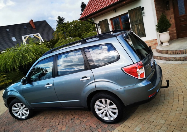 Subaru Forester cena 35900 przebieg: 194000, rok produkcji 2012 z Rajgród małe 352